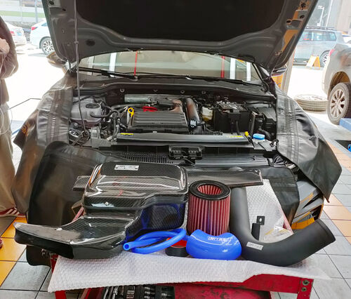 último caso de la compañía sobre El Golf de octava generación actualizado con caja de admisión de fibra de carbono EDDY: libere la verdadera potencia del motor